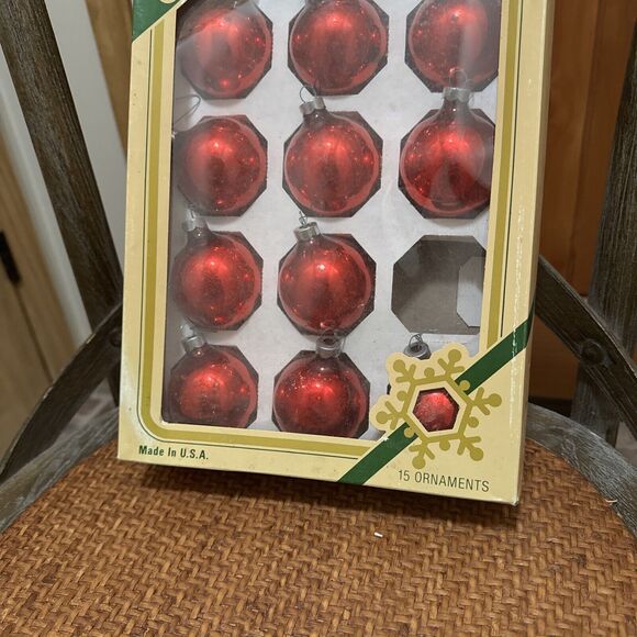 VTG Box of 13 Pyramid Jumbo Glass Christmas Ornaments 2" Round Red - Picture 2 of 15